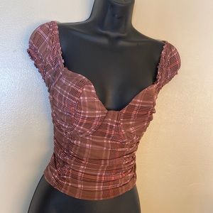 Brown Short Sleeve Top •Size XL